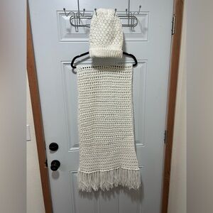 Elegant White Knit Scarf and Hat Set